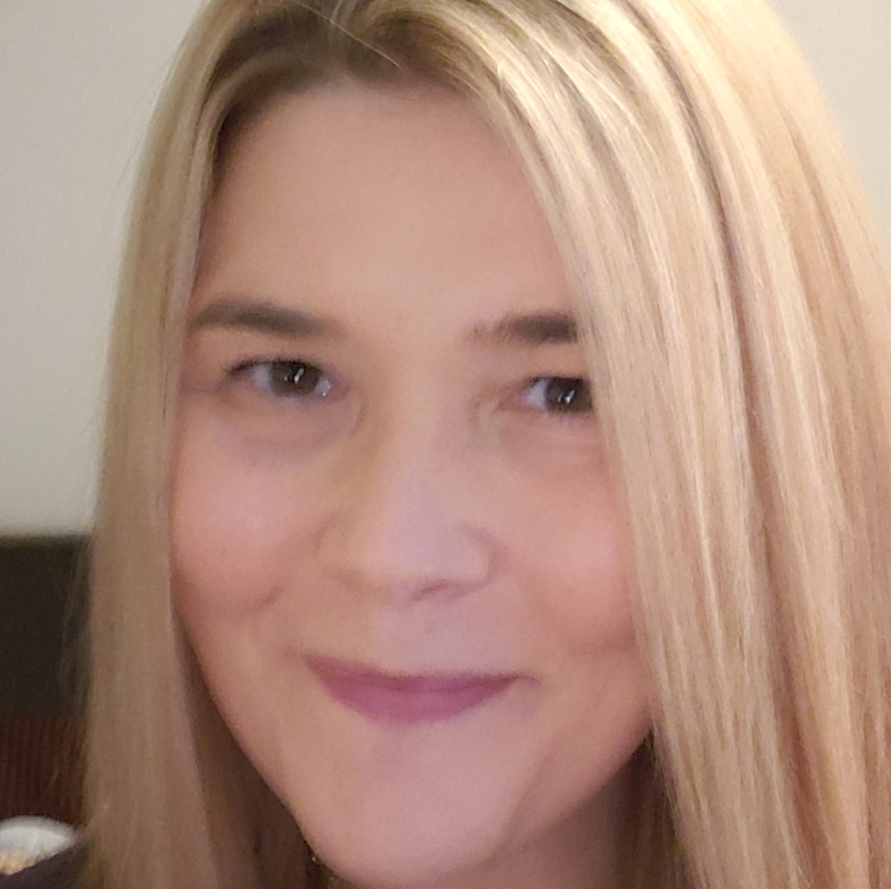 Meet your Posher, Brandi